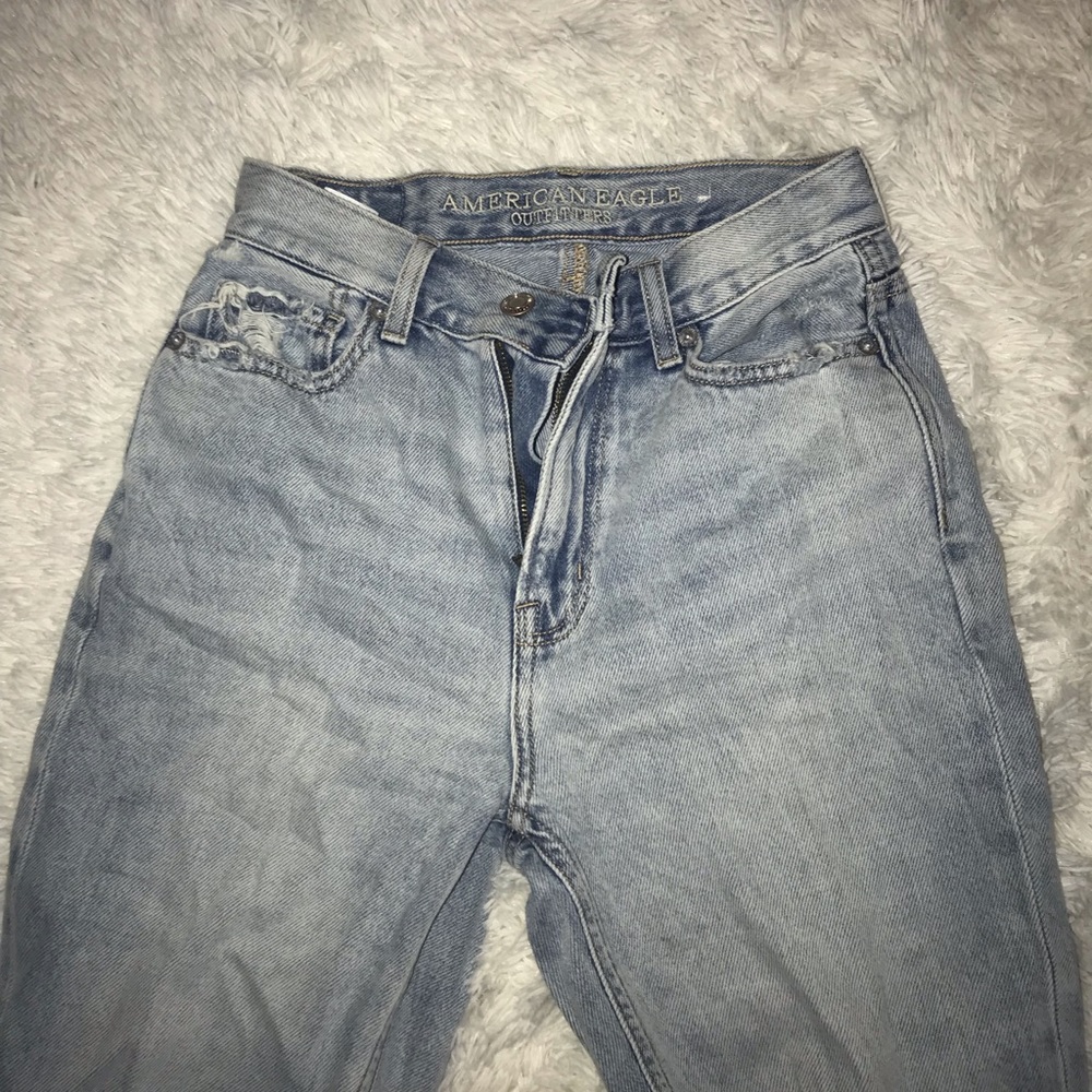 American eagle boyfriend jeans
